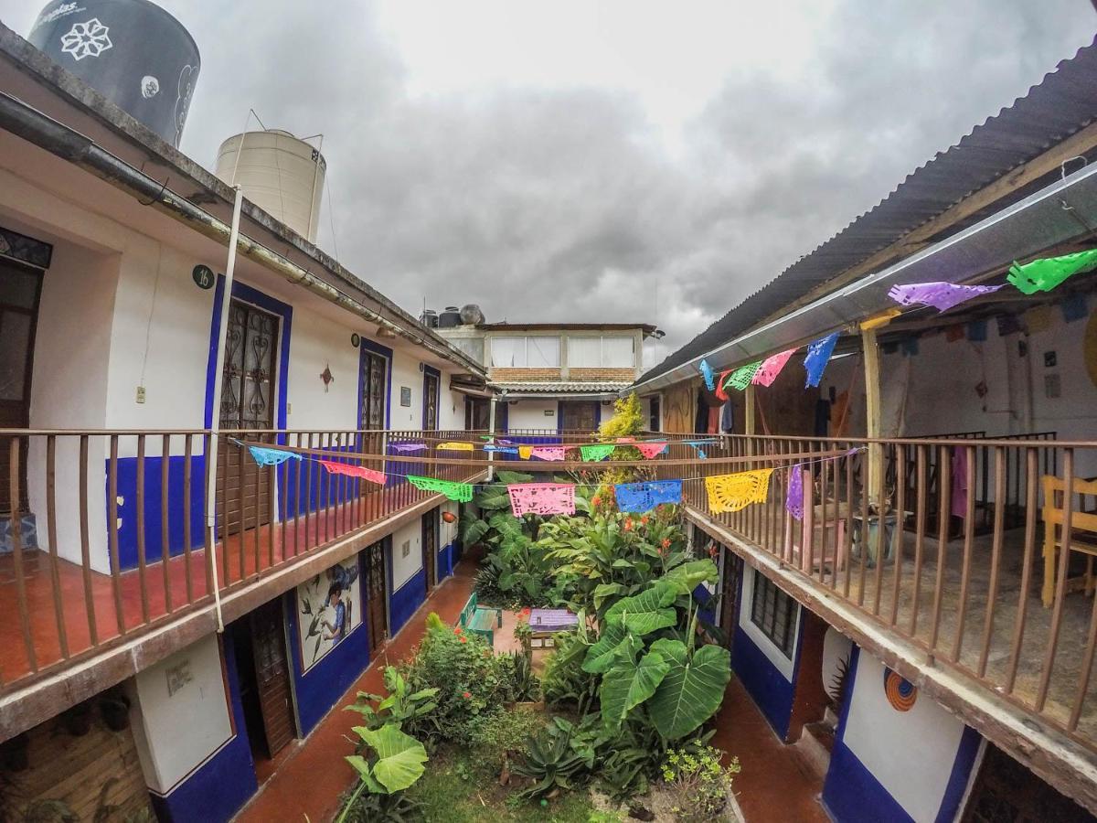 Hostel El Nagual San Cristóbal de Las Casas Dış mekan fotoğraf